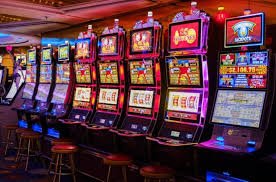 City888 ငါးပစ်ဂိမ်း VIP — Mobile APP မှ Boss Jackpot ရယူပြီး MMK ထုတ်ယူနေသောပုံ